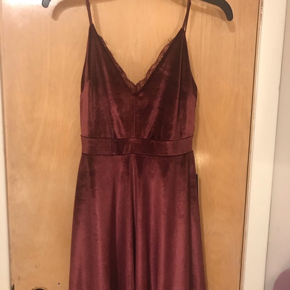 Lulus Dresses & Skirts - Maroon Velvet Dress